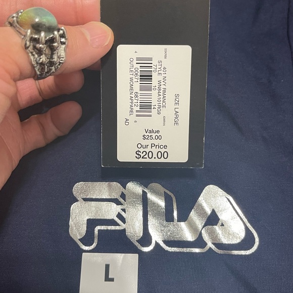 NWT Women’s Large Fila V-Neck Short Sleeve Tee In Navy With Metallic Logo Prints - Picture 4 of 8